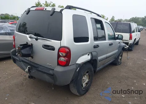 2006 Jeep Liberty Sport z USA, uszkodzony, nr VIN 1J4GL48K46W265734